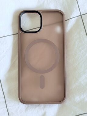 Brown MagSafe-Compatible iPhone 14 Case